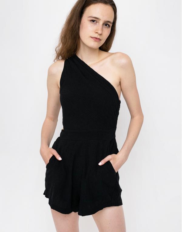 Edited Alix Black 38