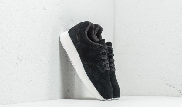 New Balance 520 Black/ White