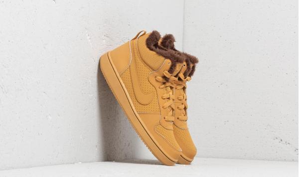 Nike Court Borough Mid Winter (GS) Haystack/ Haystack