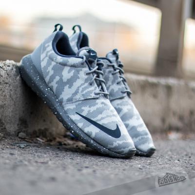 Nike Roshe NM FB Flat Silver/ Obsidian- Dark Grey- Cool Grey