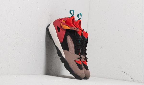 Nike ACG Air Revaderchi Gym Red/ Geode Teal