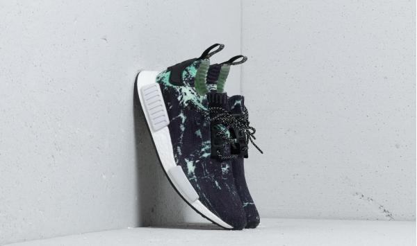 adidas NMD_R1 Primeknit Core Black/ Ftw White/ Aero Green