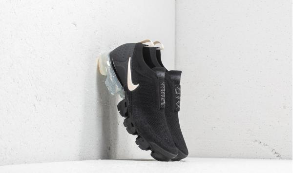 Nike Air Vapormax FK MOC 2 Black/ Light Cream-White