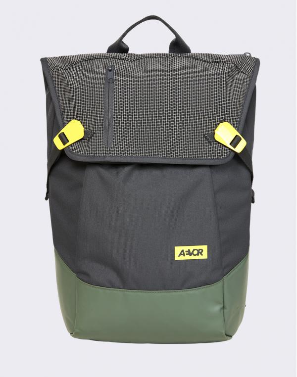 Aevor Daypack Echo Green
