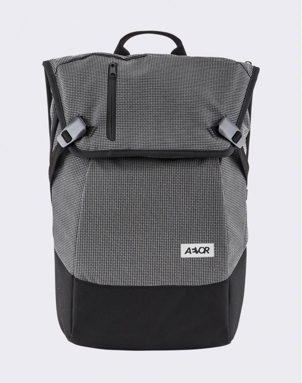 Aevor Daypack Echo Stellar