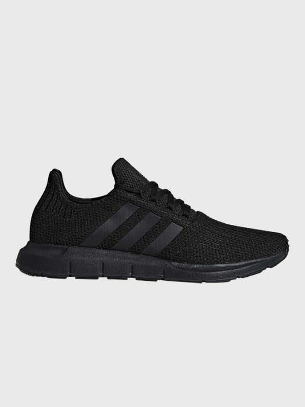 Boty adidas Originals Swift Run Černá