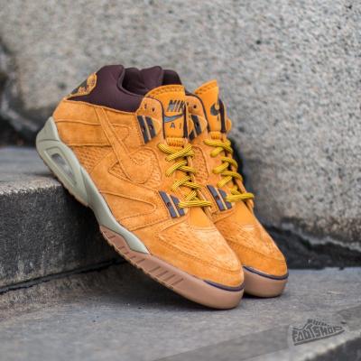 Nike Air Tech Challenge III Bronze/ Bronze- Baroque Brown- White