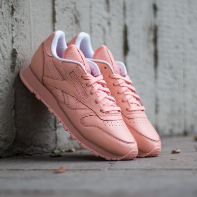 Reebok Clasic Leather Spirit Women Modesty/ White/ Energy