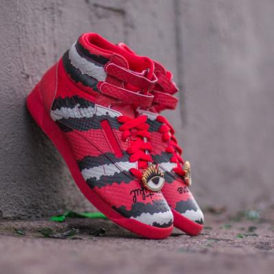 Reebok F/ S Hi Me Red/ Chalk/ Black