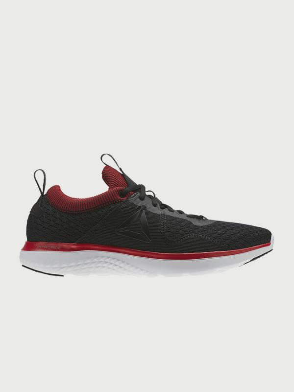 Boty Reebok ASTRORIDE RUN FIRE Černá