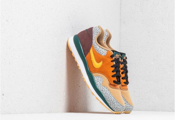 Nike Air Safari SE Monarch/ Yellow Ochre-Flax