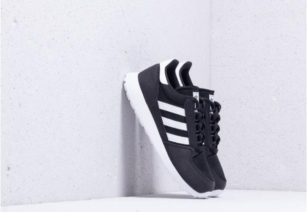 adidas Forest Grove C Core Black/ Ftw White/ Core Black