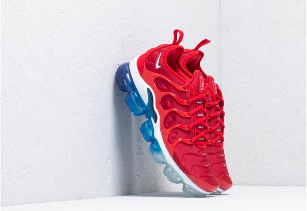 Nike Air Vapormax Plus University Red/ White-Black