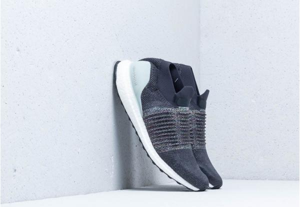 adidas UltraBOOST Laceless Carbon/ DGH Solid Grey/ Ash Silver