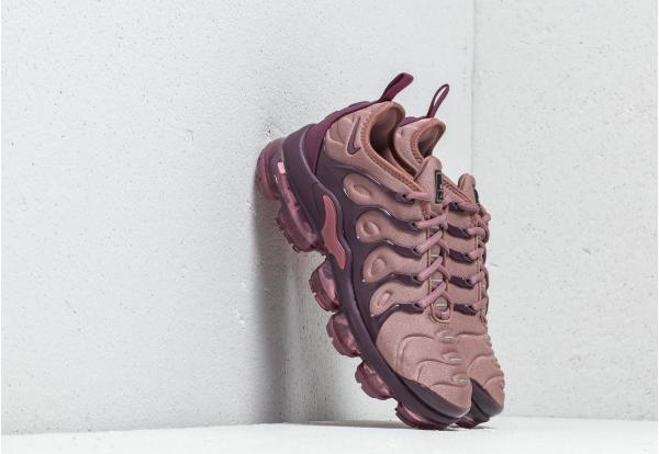 Nike Wmns Air Vapormax Plus Smokey Mauve/ Bordeaux