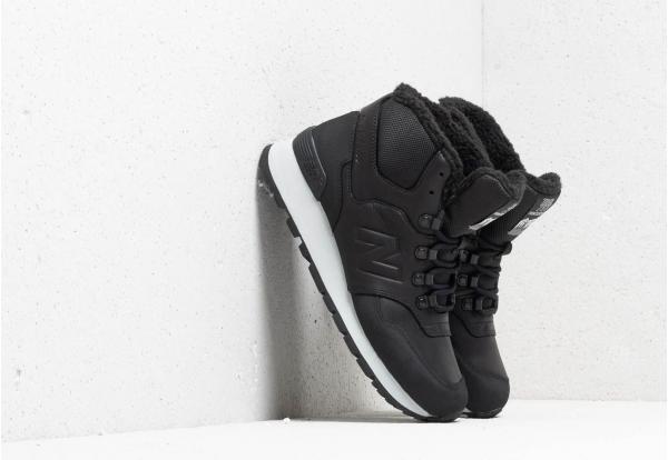 New Balance 755 Black/ White