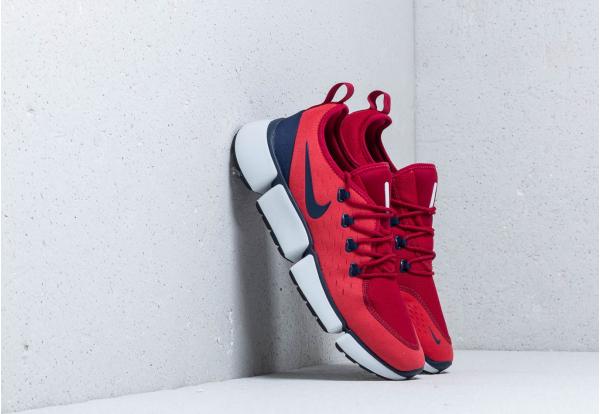 Nike Pocket Fly DM Red Crush/ Midnight Navy