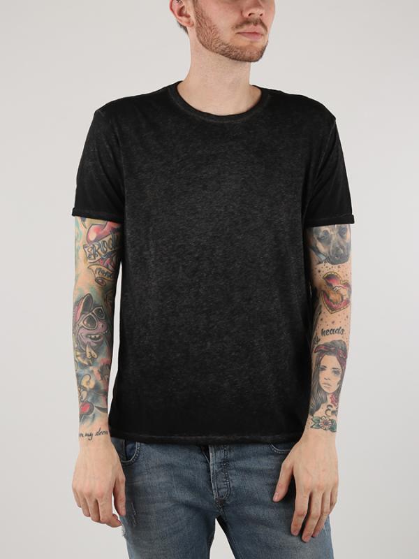 Tričko Replay M3529 T-Shirts Černá