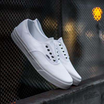 Vans Authentic Gore (Studs) True White