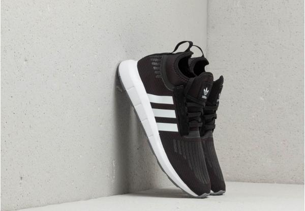 adidas Swift Run Barrier Core Black/ Ftw White/ Grey