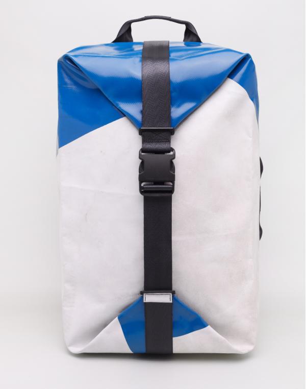 Freitag F512 Voyager