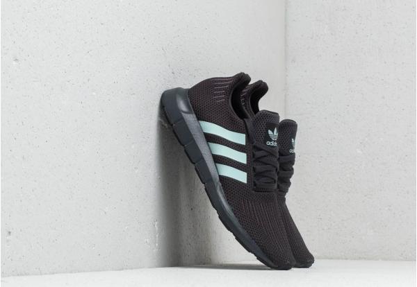 adidas Swift Run Night Grey/ Ash Green/ Core Black