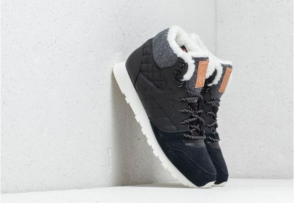 Reebok Classic Leather Arctic Boot Black/ Chalk/ Camel/ Pink