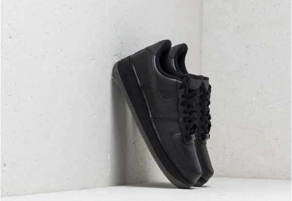 Nike Wmns Air Force 1 '07 Essential Black/ Black-Black