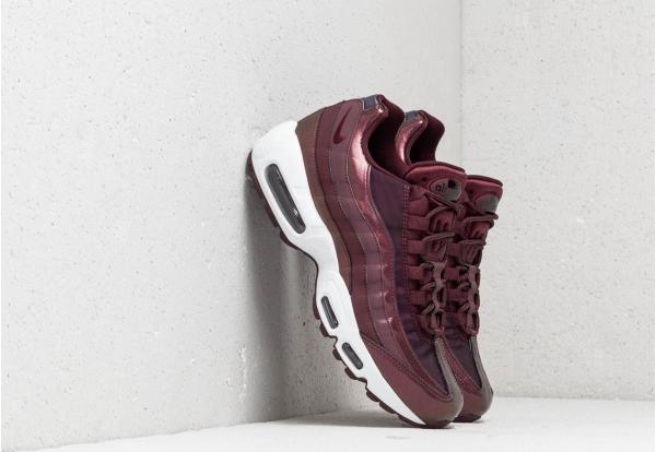 Nike WMNS Air Max 95 SE Burgundy Crush/ Burgundy Crush