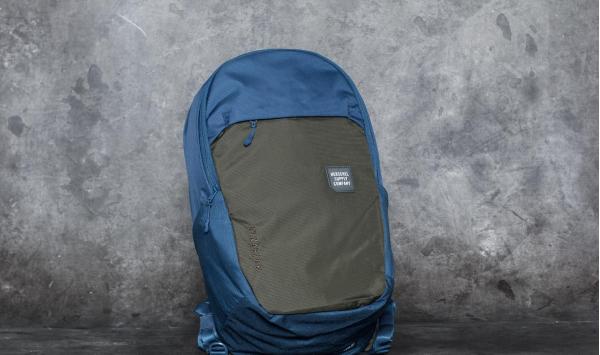 Herschel Supply Co. Mammoth Medium Backpack Peacoat/ Forest Night