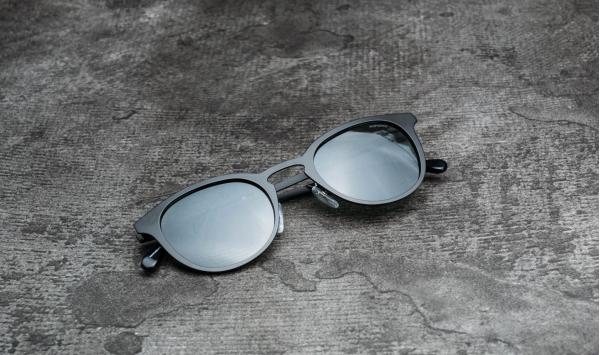 Komono Hollis Black Matte