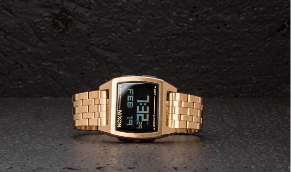 Nixon Base All Gold