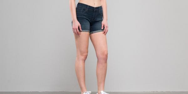 Levi's® Mid Lenght Update Short Indigo