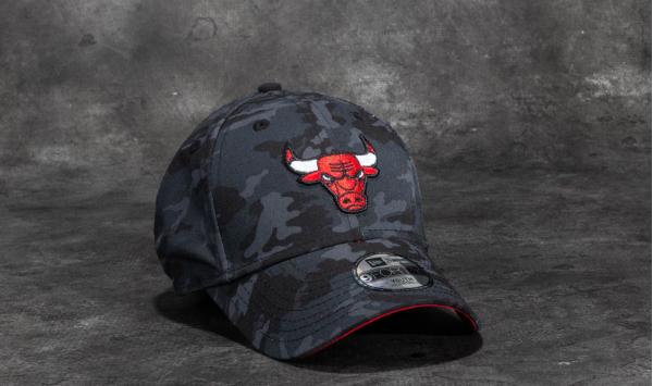 New Era 9Forty Youth Camo Team Chicago Bulls Cap Dark Camo