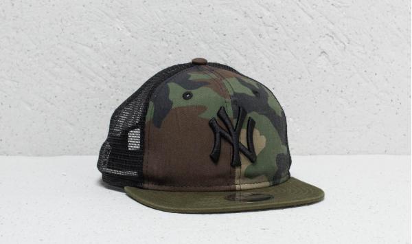 New Era 9Fifty Youth MLB New York Yankees Trucker Washed Camo