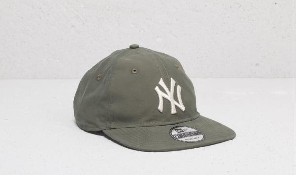 New Era 9Twenty MLB Light Weight Packable New York Yankees Cap Green