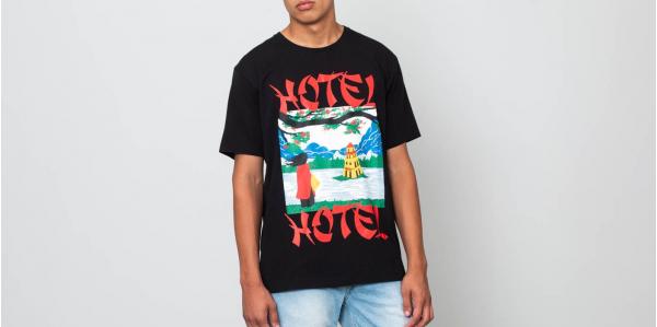 Hadrian Holtz The Restless Tourist Tee Black