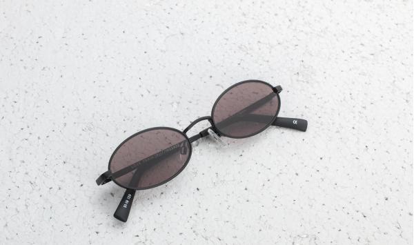 Le Specs Love Train Sunglasses Matte Black