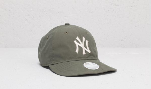New Era 9Twenty MLB Light Weight Packable New York Yankees Cap Olive