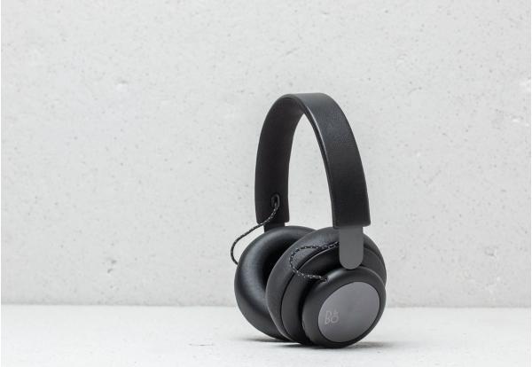 Bang & Olufsen Beoplay H4 Wireless Over-Ear Headphones Black