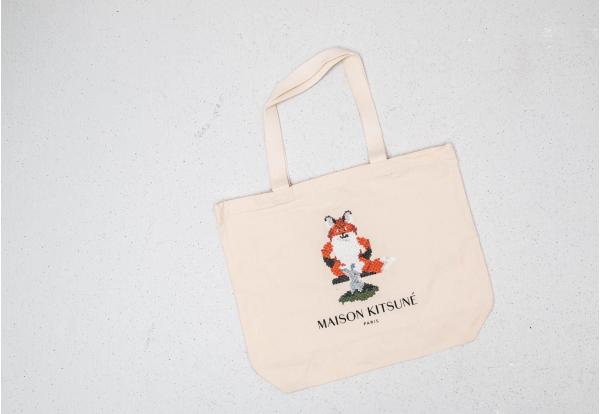 MAISON KITSUNÉ Pixel Tote Bag Ecru