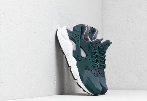 Nike Wmns Air Huarache Run Faded Spruce/ Summit White
