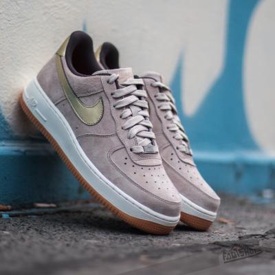 Nike W Air Force 1 ´07 Premium Suede String/ Metallic Gold Grain