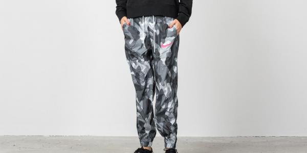 Nike Sportswear Swoosh Sweatpants Camo