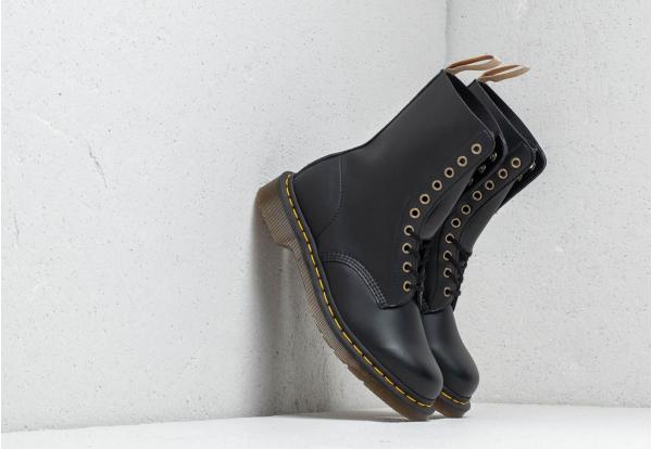 Dr. Martens 1490 Vegan Black