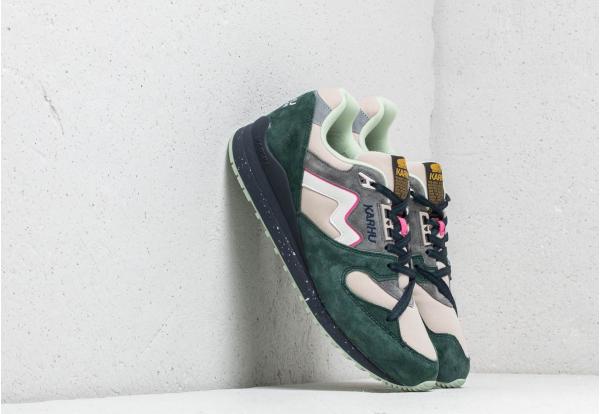 Karhu Synchron June Bug/ Peyote