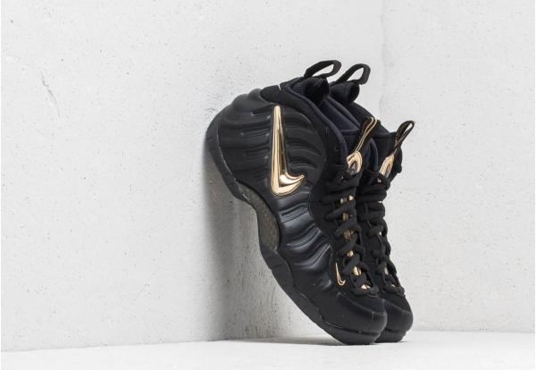 Nike Air Foamposite Pro Black/ Metallic Gold