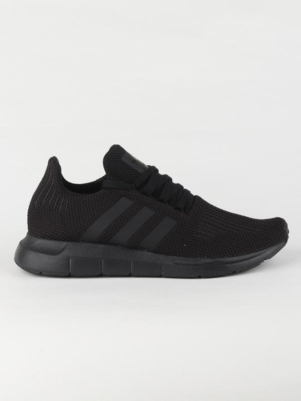 Boty adidas Originals Swift Run Černá