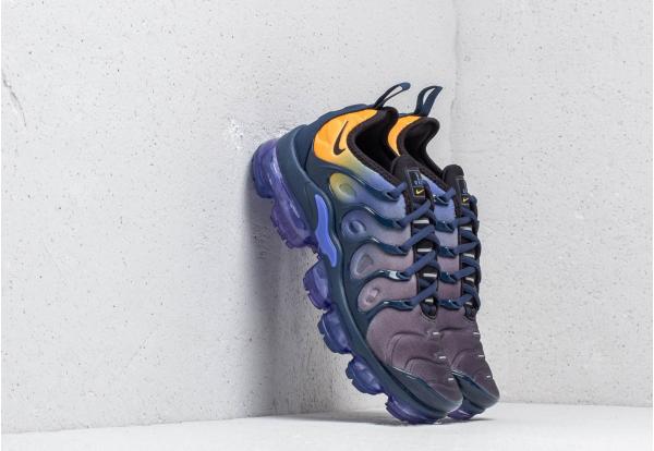 Nike Air Vapormax Plus Wmns Persian Violet/ Black
