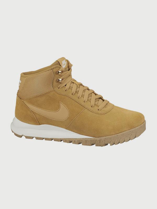 Boty Nike Hoodland Suede Barevná